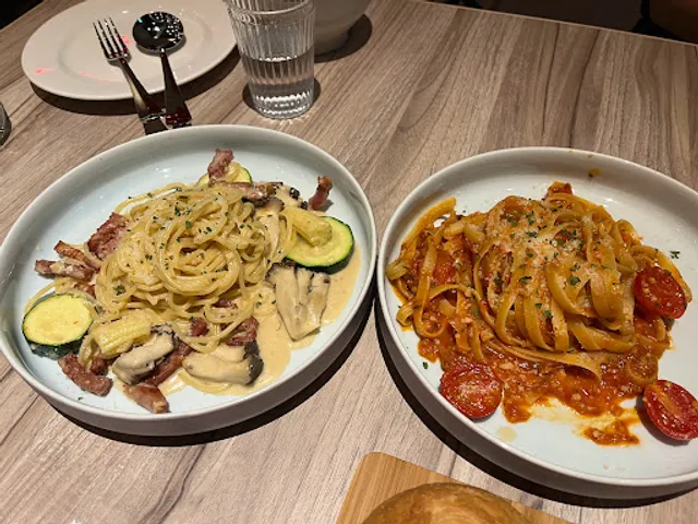 默爾 pasta pizza 新北誠品裕隆城店