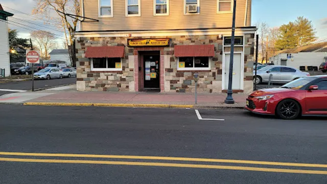 Pancho Villa Mexican Grill .