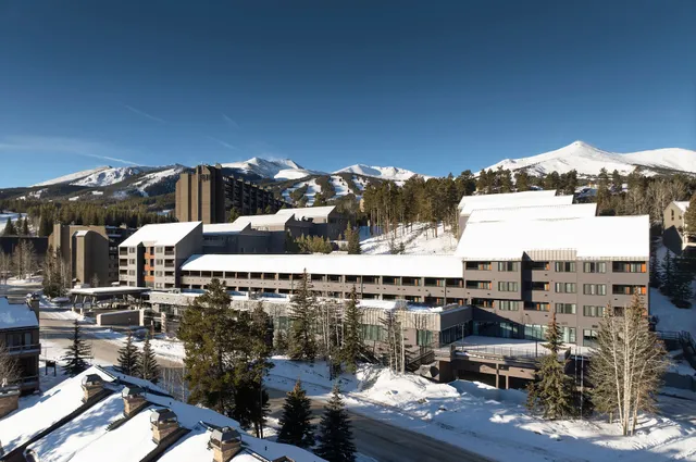 Hotel Alpenrock Breckenridge, Curio Collection by Hilton