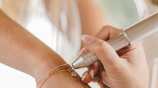 Linked Permanent Jewelry Springfield MO at Color Me Hair Studio