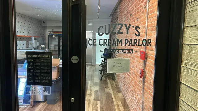 Cuzzy’s Ice Cream Parlor