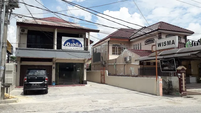 SPOT ON 2721 Wisma Dahlia