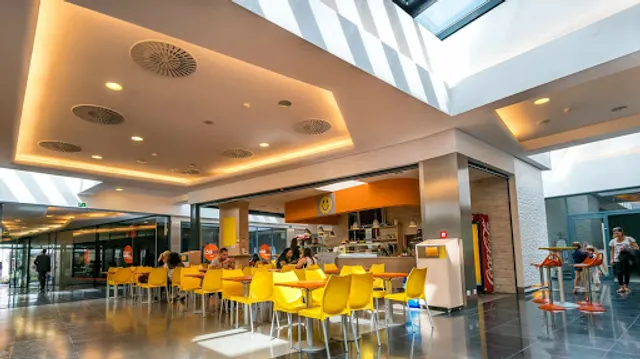 Pizza Smile esch (Galerie Marco Polo)