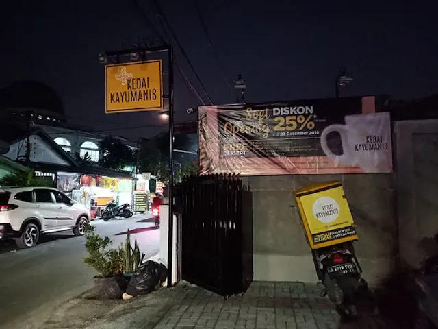 Kedai Kayumanis
