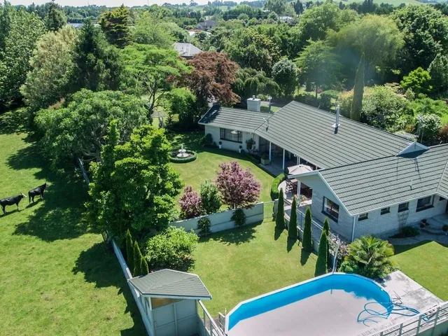 Somersal Bed & Breakfast / Wedding Venue