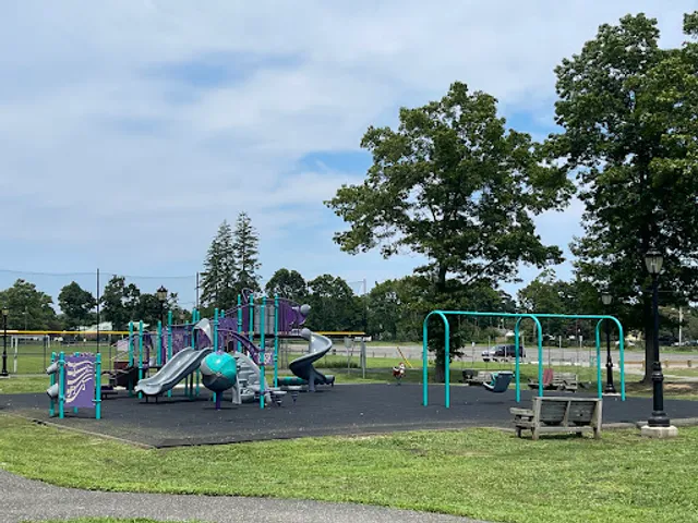 Central Islip Community Park