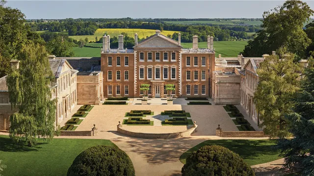 RH England | The Gallery at the Historic Aynho Park