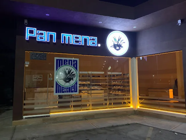 Pan Mena