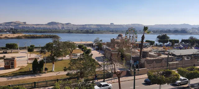 King Akhenaton Hotel