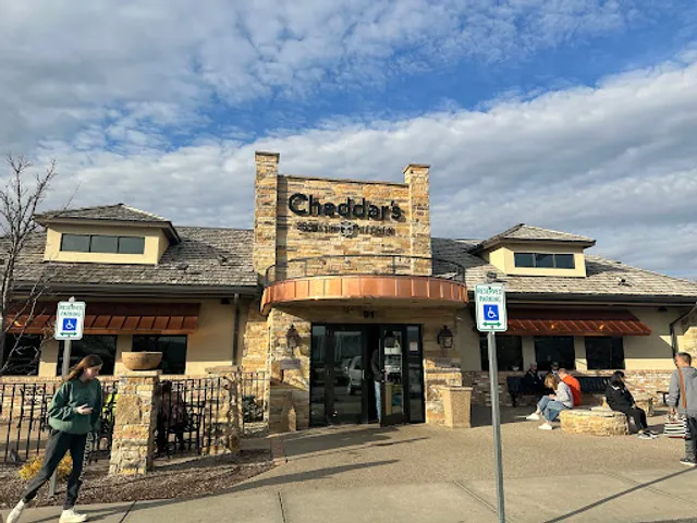 Cheddar's Scratch Kitchen
