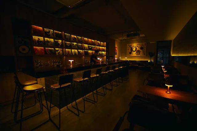 Vintage Culture Saigon