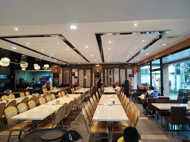 King Bee | Santa Rosa