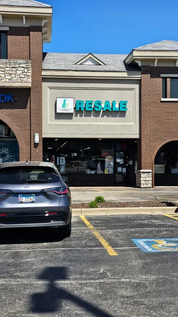 On Angels' Wings - Pet Rescue & Resale Store