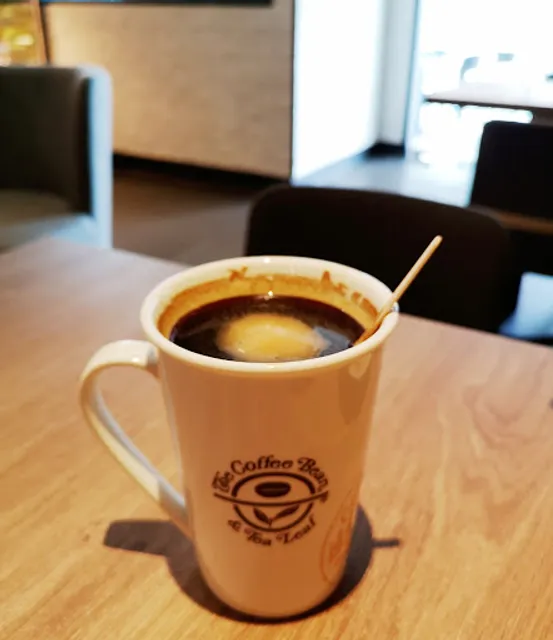 The Coffee Bean & Tea Leaf