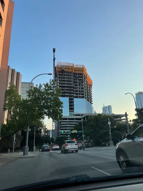 800 Lavaca Parking Garage