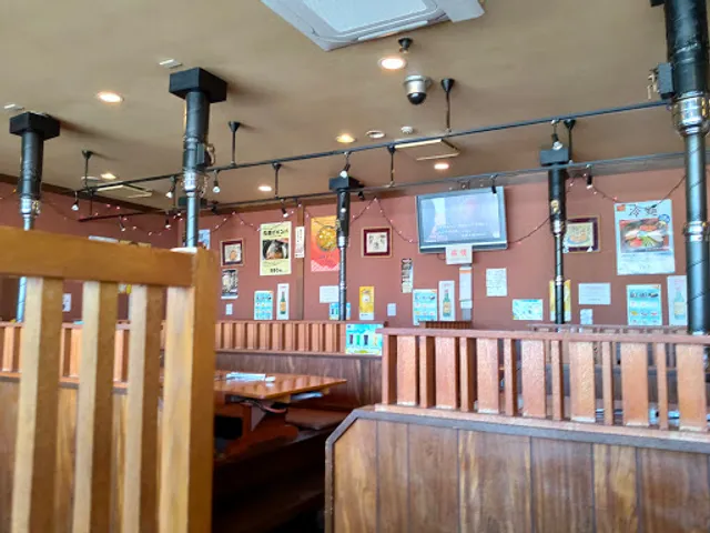 黒べこや実籾店