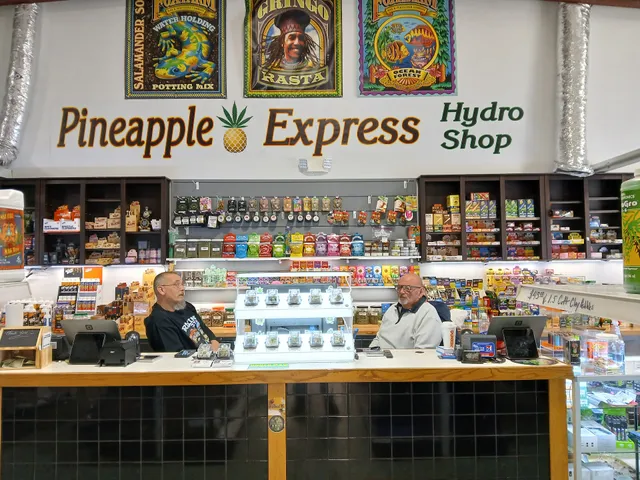 Pineapple Express / E.S. Hydro