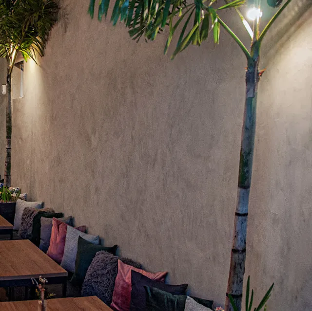 HULHAH International Cuisine