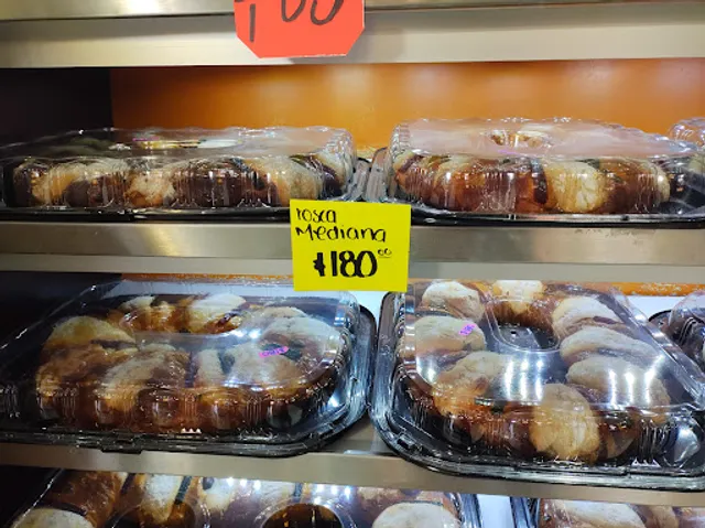 Panadería Y Pastelería Lupita