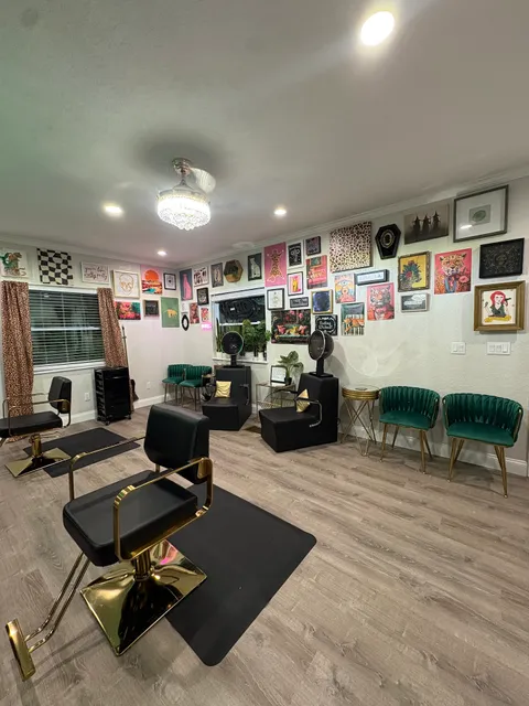 The Craft Salon by Tara Lauren