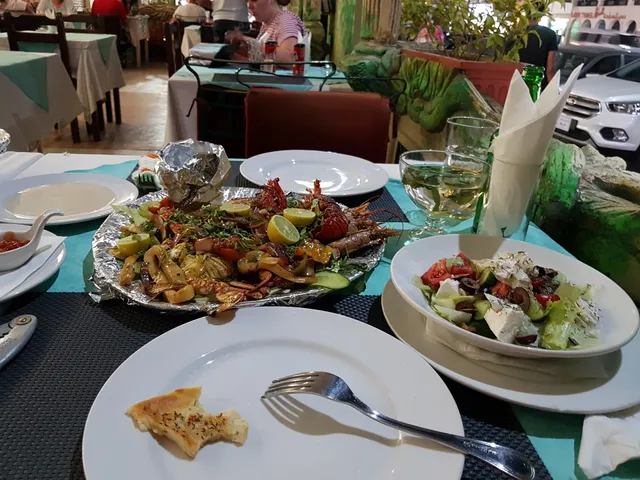 NEW agra roma restaurant & lounge