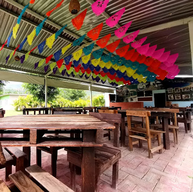 La Tichinda Cocina de Mar