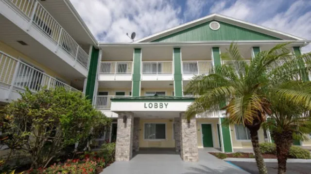 Birch Hill Suites Kansas City - Independence, MO