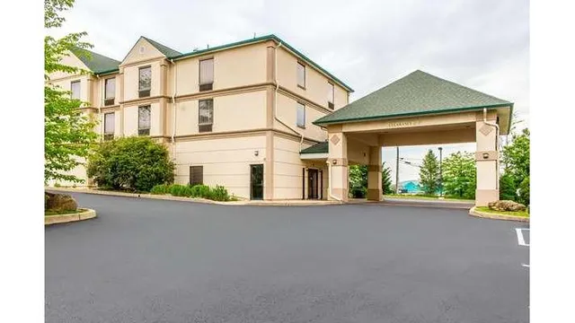 Quality Inn Hackettstown - Long Valley