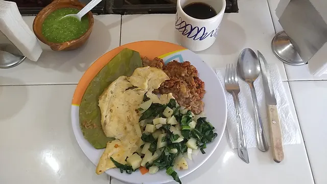 COMIDA CORRIDA DOÑA EDITH