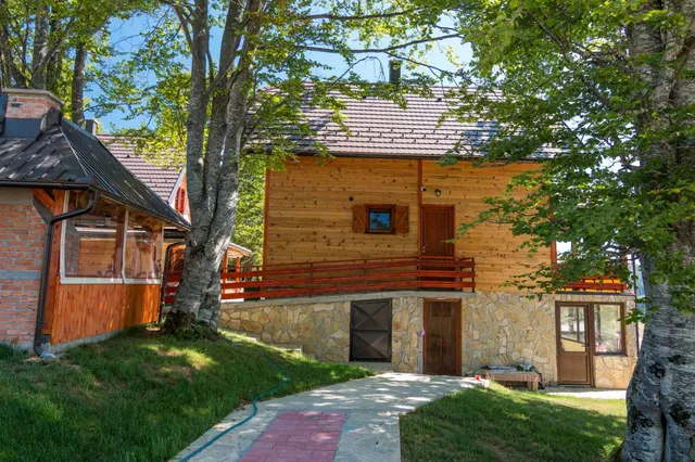 Planinske kuće ANIKA