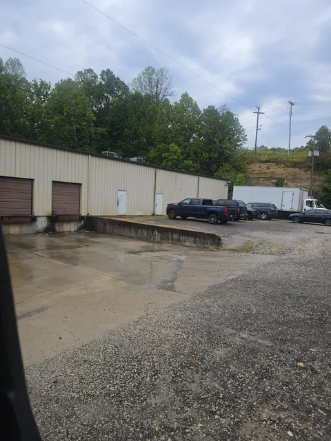 Layne's Wholesale Inc