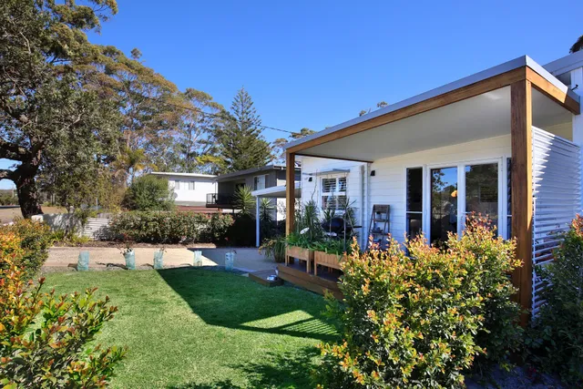 Jervis Bay Beach Shack - Professional Holiday Homes