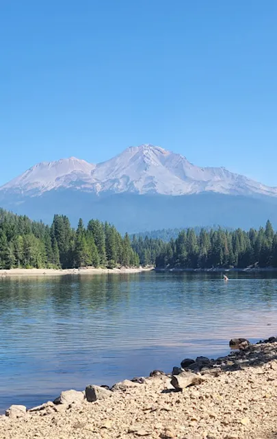 Cable Beach Parking & Trailhead