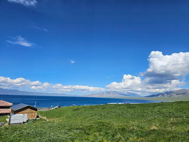 赛里木湖渡假村