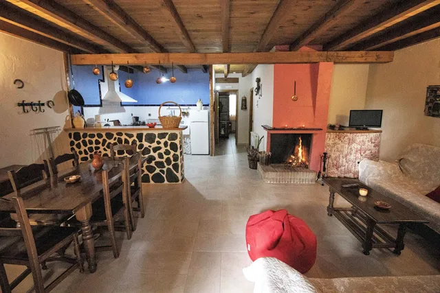 Apartamentos Rurales Las Cabezadas Majaelrayo