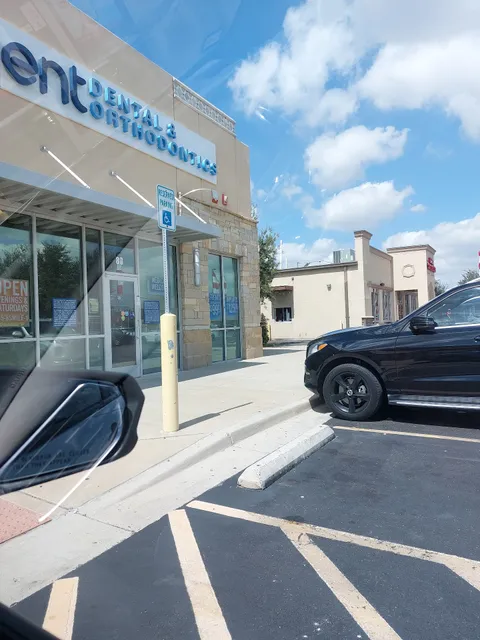 Valencia Marketplace