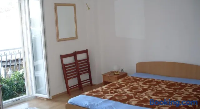 Apartments Acalinović