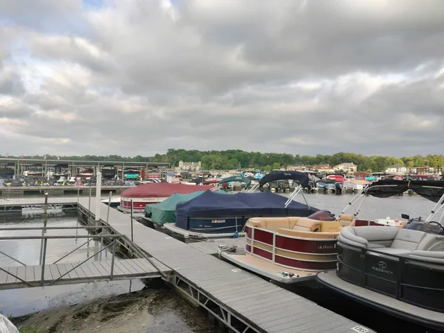 Geist Marina