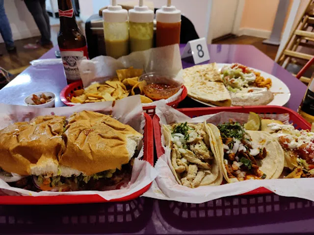 Maciel's Tortas & tacos (Midtown)