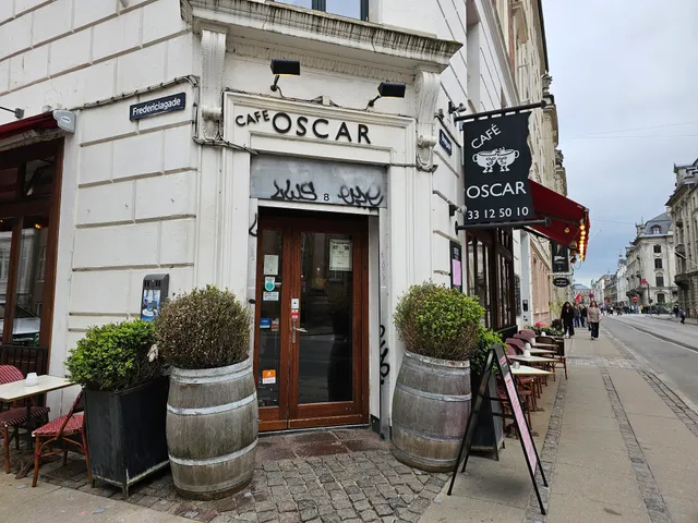 Cafe Oscar