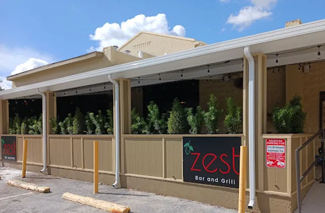 Zest Bar and Grill