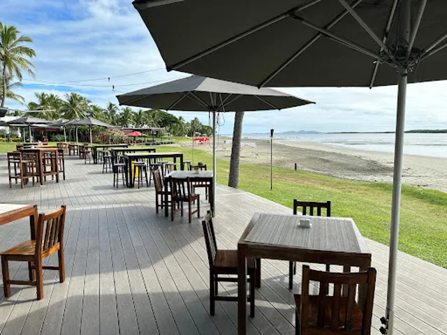 Nuku Restaurant and Bar