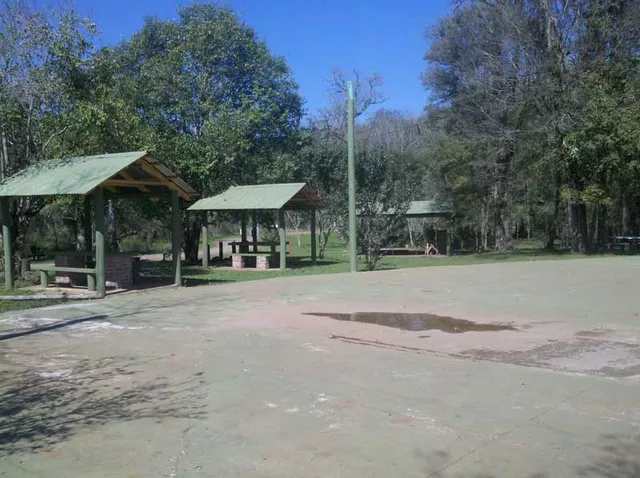 y Camping Municipal del Valle del Cuña Pirú Ecological Park