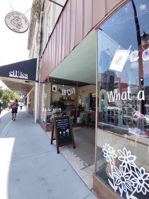 Bear Hug Honey Company