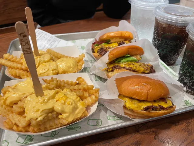 Shake Shack Vineland Pointe