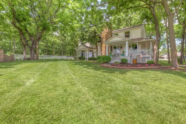 The Funky Monkey Inn