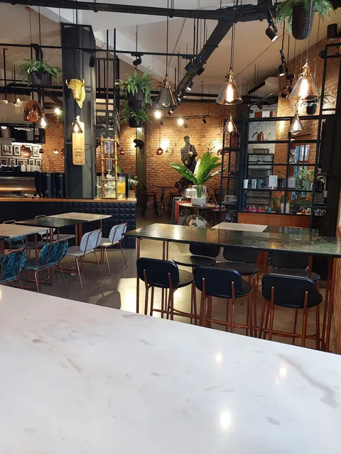 Alter Ego Fusion Cafe