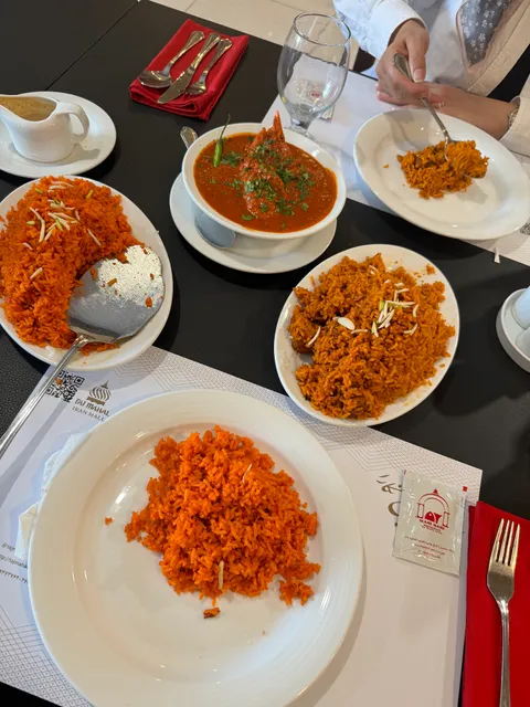 Taj Mahal Restaurant