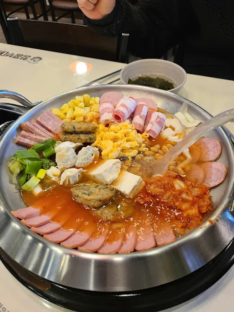 킹콩부대찌개 다산신도시점