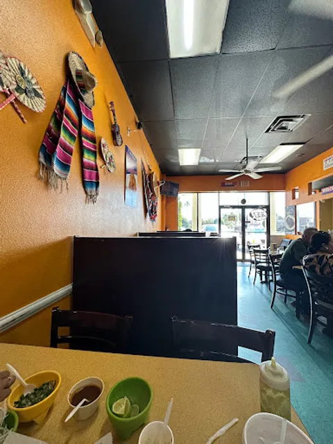 Taquerias Tlaquepaque Hnos